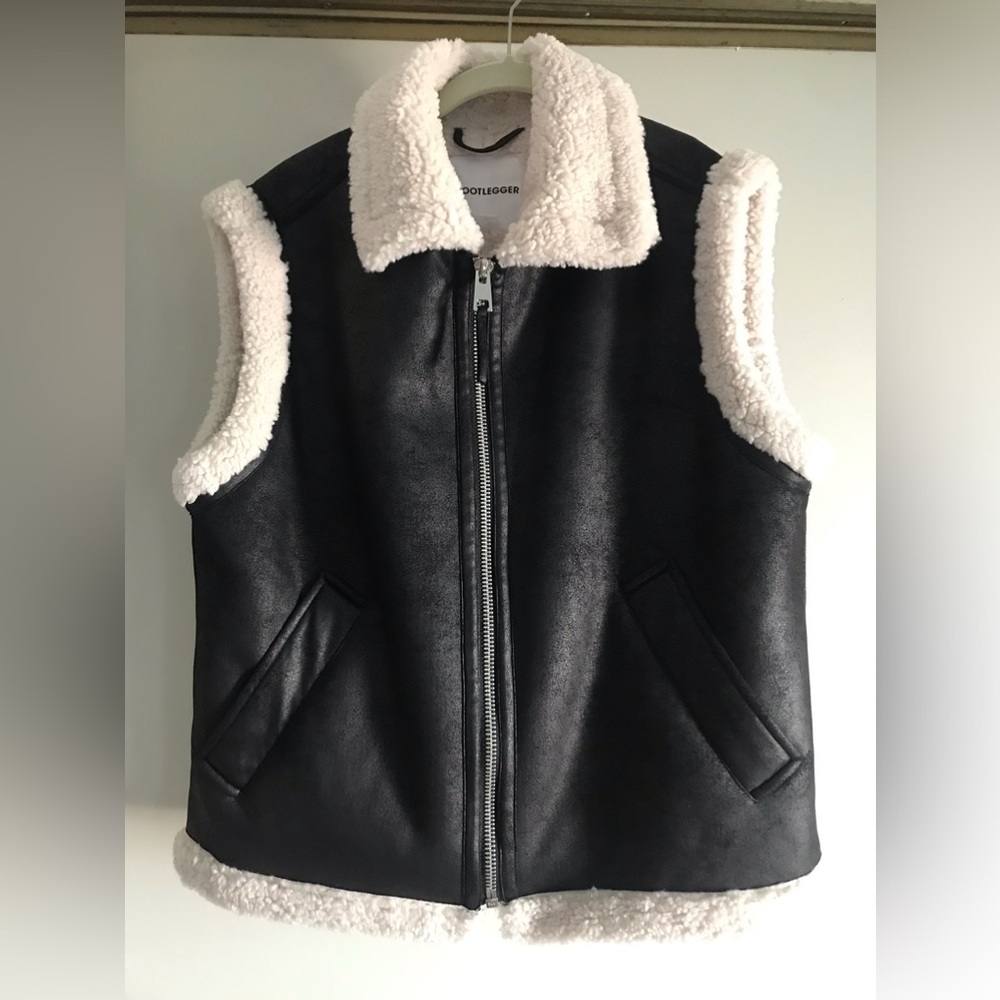 Faux Shearling Black Zip Vest with Cream Trim
